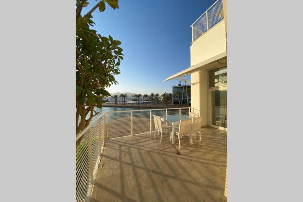 엘라트 Haverim Ba'Lagouna Amazing Duplex 3Br Front Sea 아파트 외부 사진